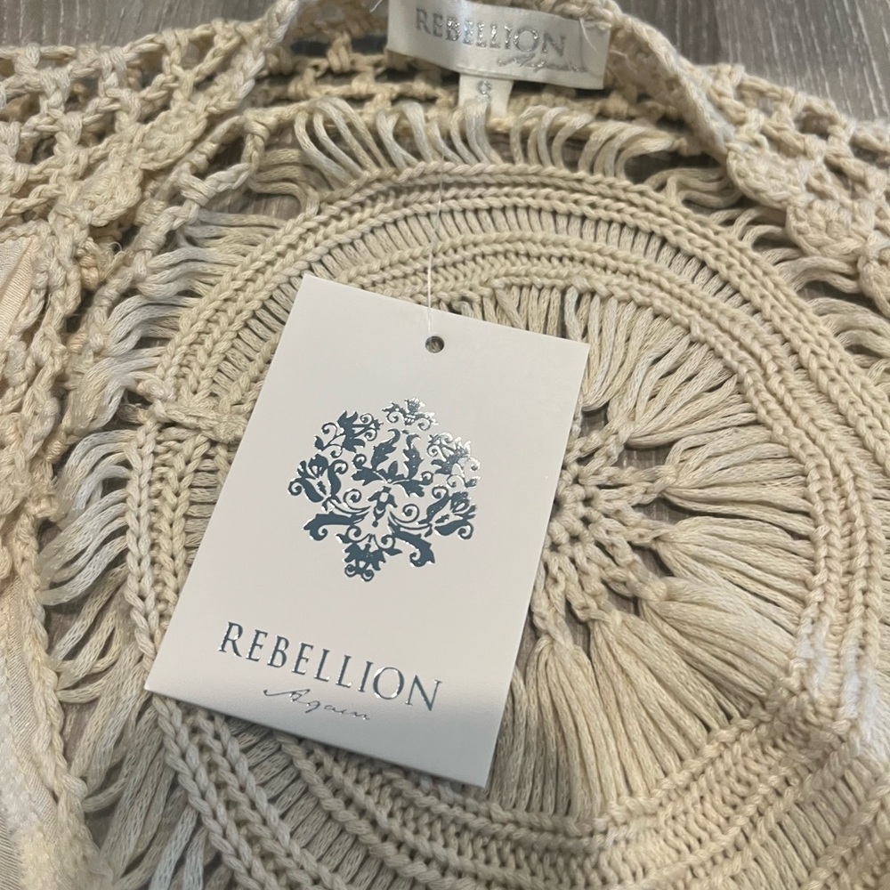 NWT lace cover up/boho cardigan in ivory, size small - Picture 2 of 7